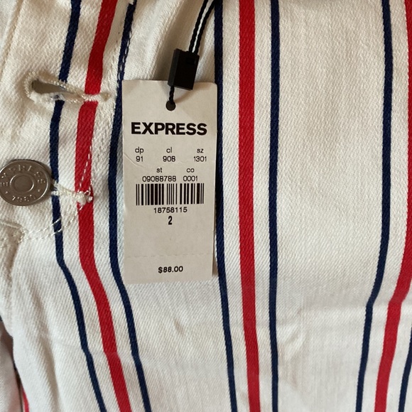 Woman’s cropped high rise wide leg size 2 express - Picture 2 of 6